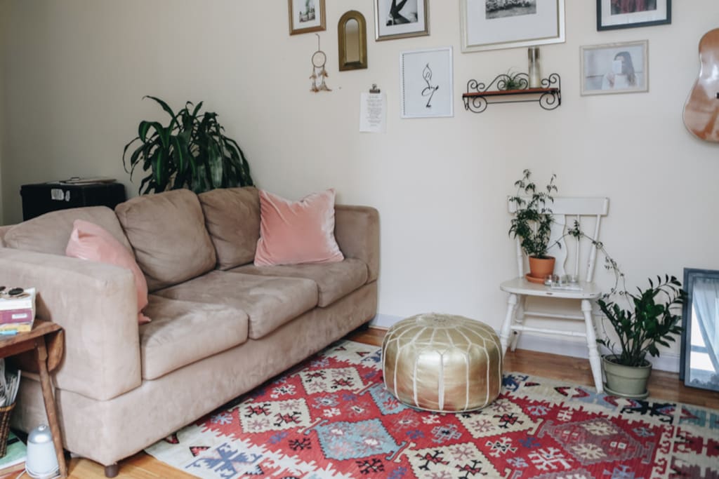 Main floor, living room