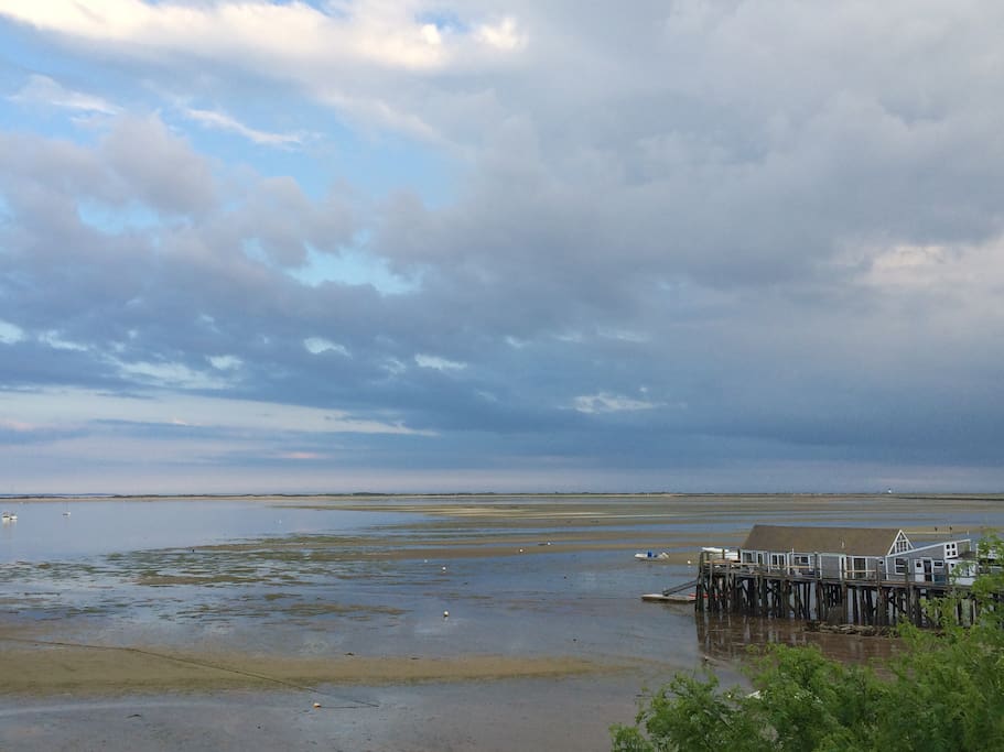 Ebbing tide
