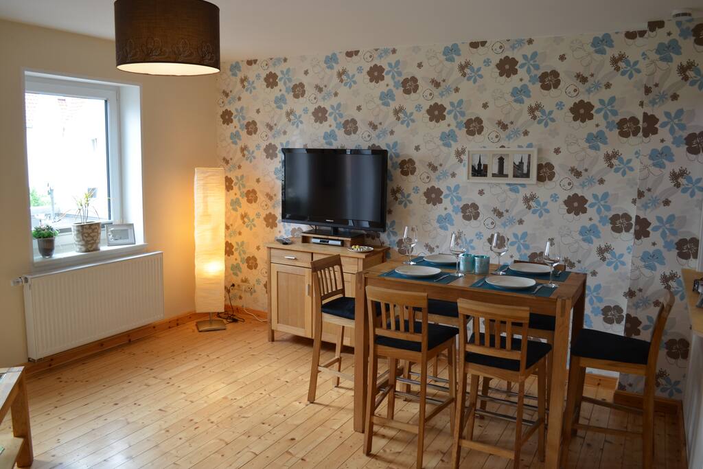 Esstisch/Wohnzimmer