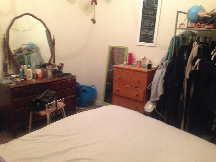Room will have space in the clothes rack once rented
