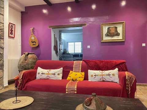 Charming villa with pool in Oran-Canastel