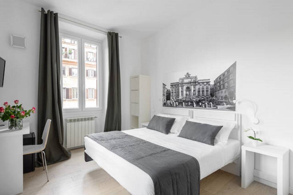 Stanza Trevi _ Trevi room