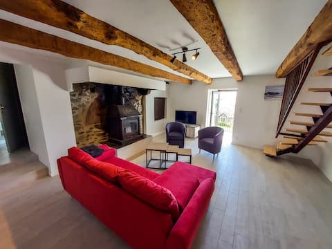 House with garden in Aubrac
