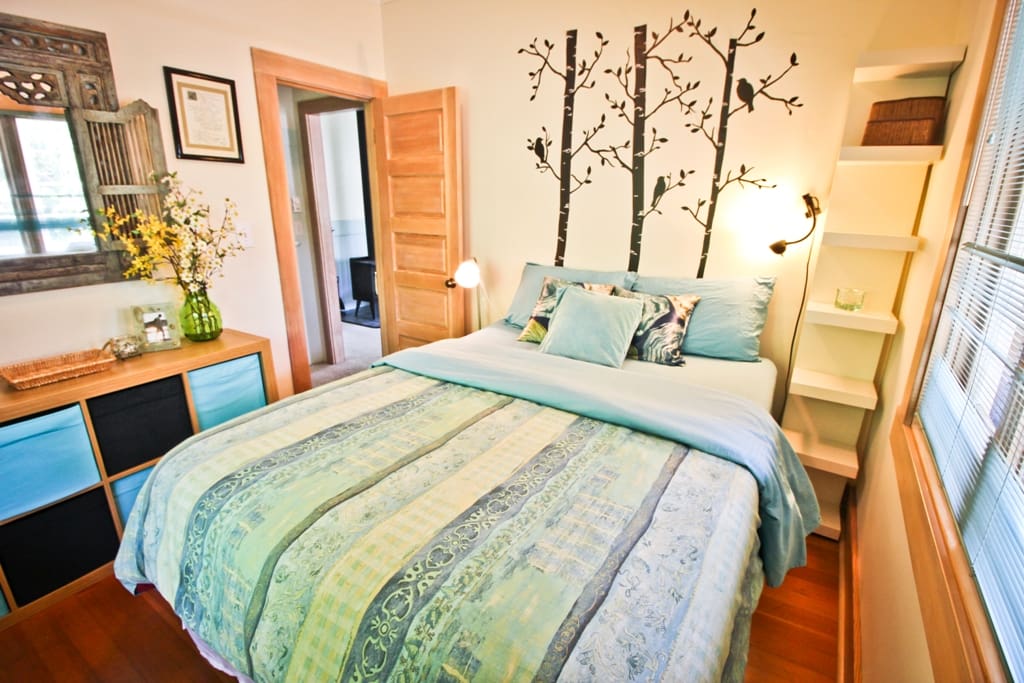 Master bedroom with a Queen bed.