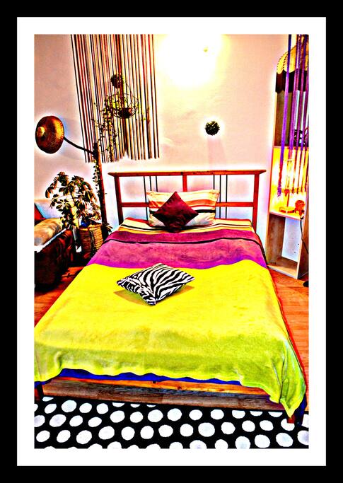 Nice and comfy queen size bed