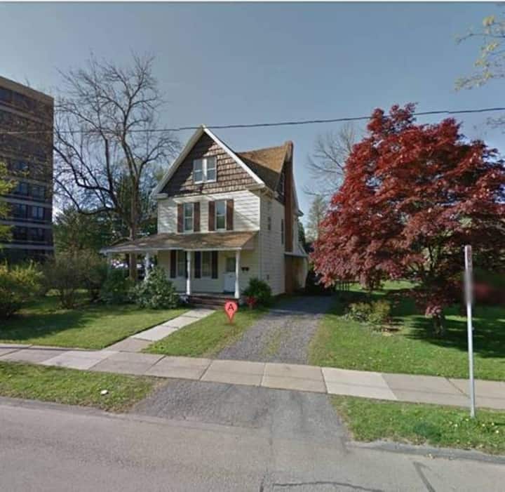 Penn State College Heights Twin Bedroom Houses for Rent in State