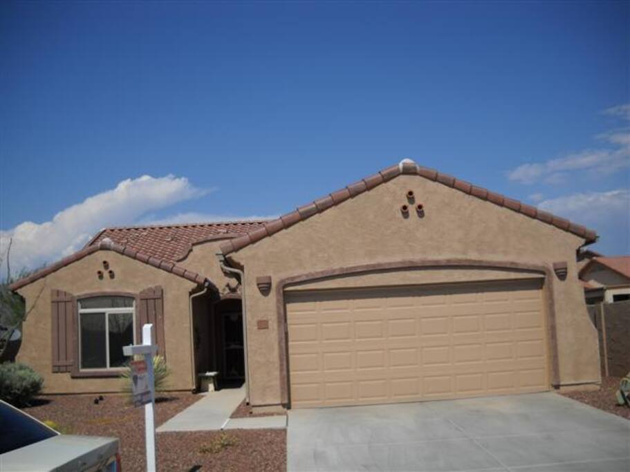 front view of the house -no the house is not for sale-pic from when I bought it