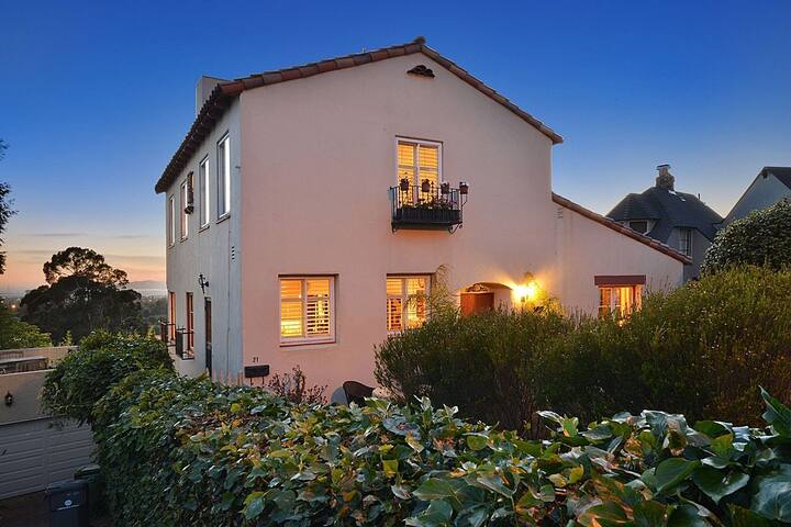 Beautiful Upper Rockridge Mediterranean Villa gallery image 3