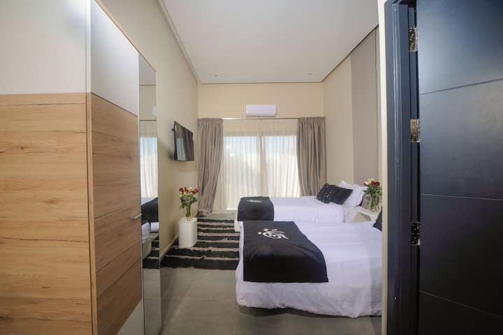 საძინებელი 4