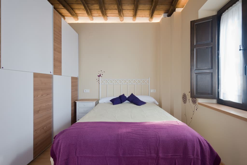 Bedroom / Habitación