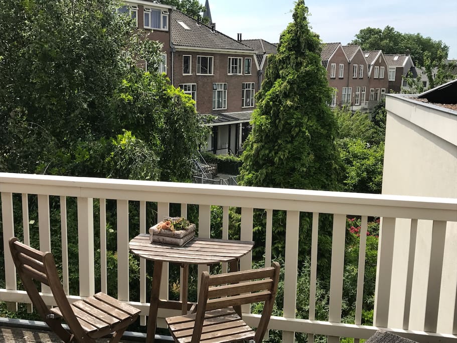 Uitzicht van balkon (tweede verdieping)