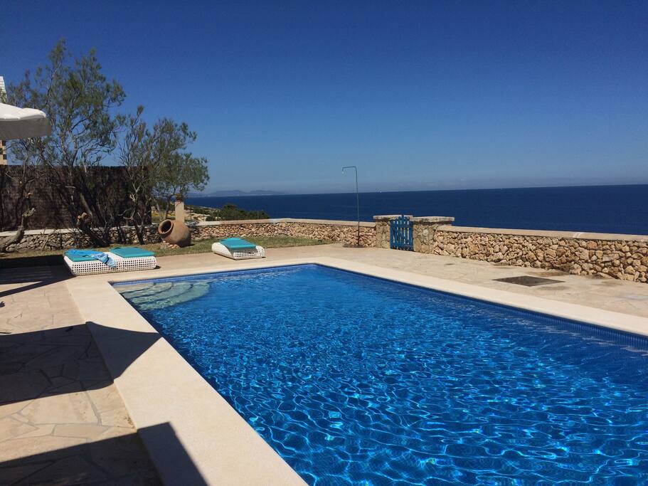 Private Garden & Swimmingpool