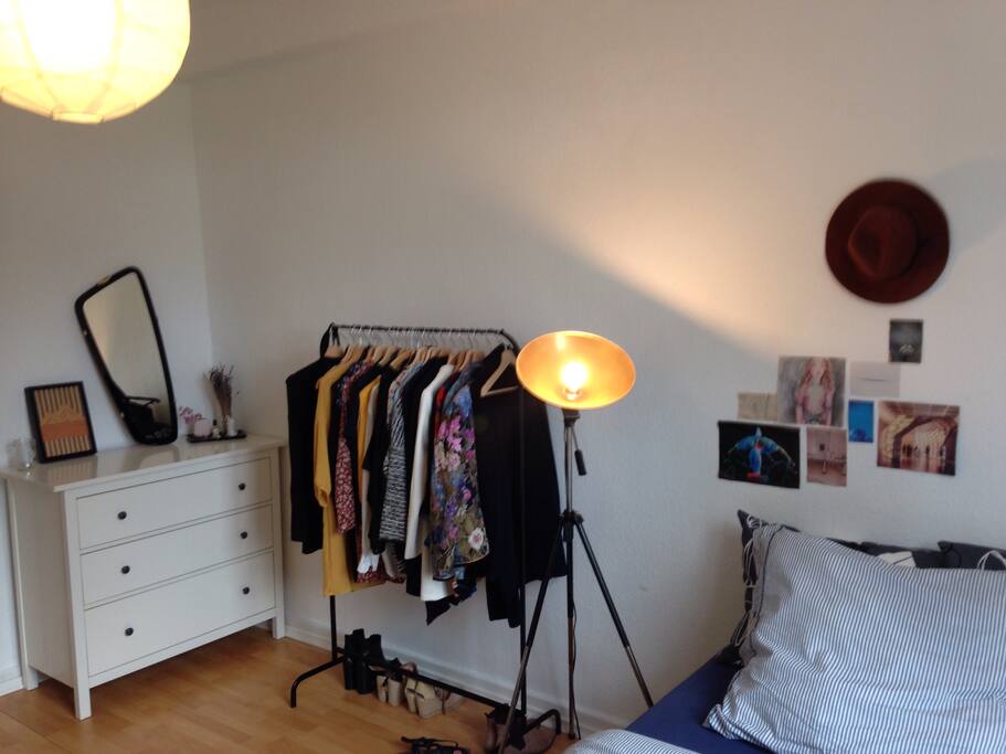 Dein Zimmer.