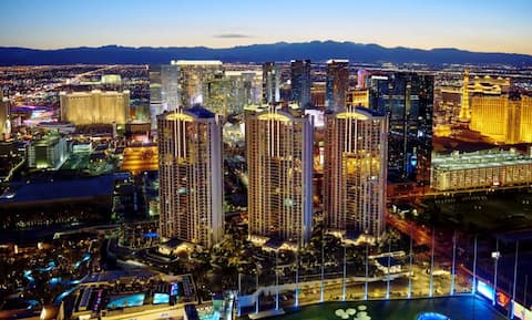 MGM Sig. Deluxe 1bdrm, 2bath, Balc, NO RESORT FEE!