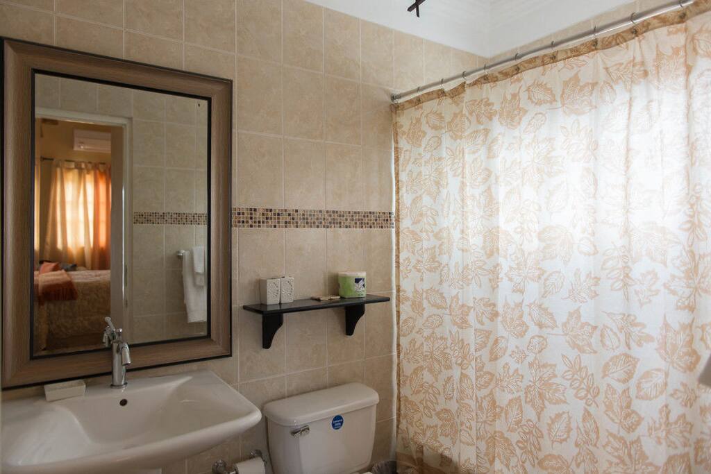 Private Ensuite Bathroom