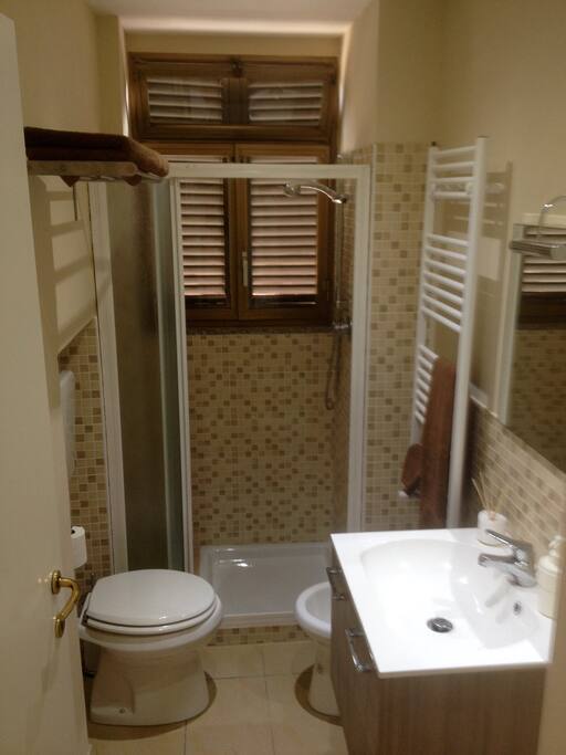 Bagno rifatto nuovo