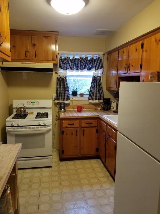 share of the kitchen, save money and prep your dinner