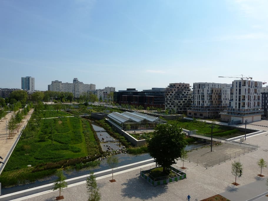 Vue depuis l'appartement / View from the apartment