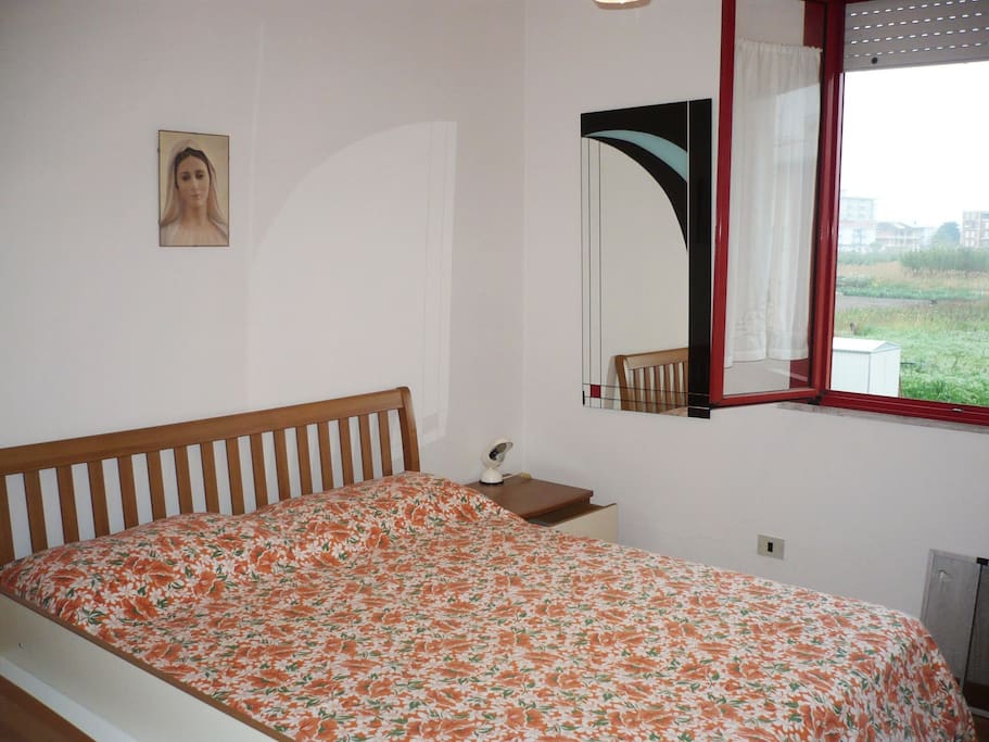 LETTO MATRIMONIALE