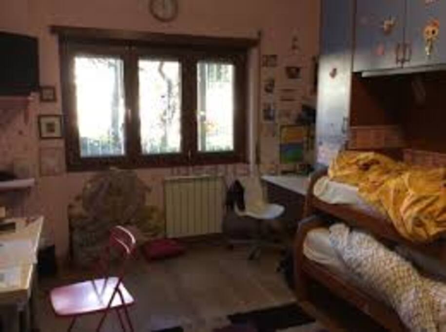 Room with 2 beds
