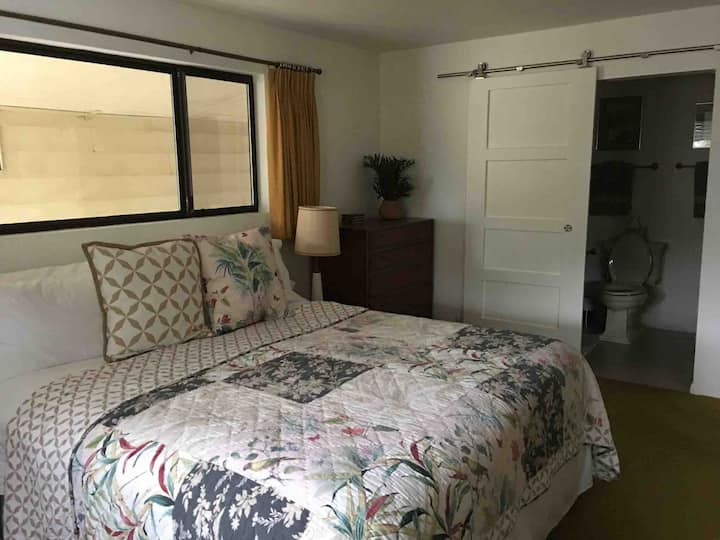 Главни спални соби и бањи