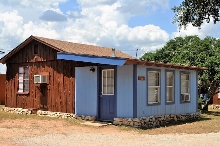Airbnb Inks Lake Vacation Rentals Places To Stay