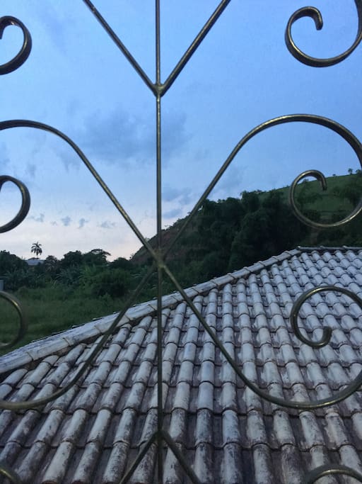 A vista da janela do quarto.