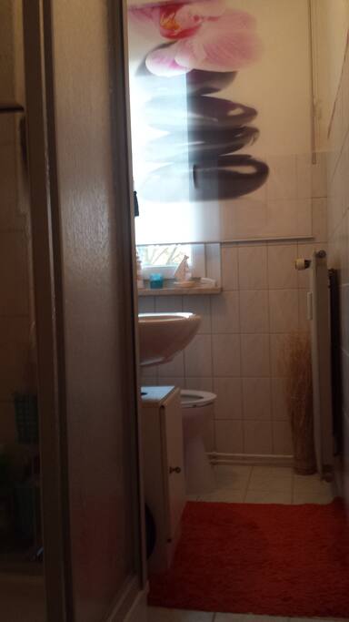 Bad mit Dusche