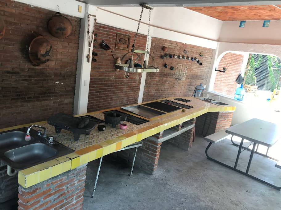 Hermosa cocina rústica