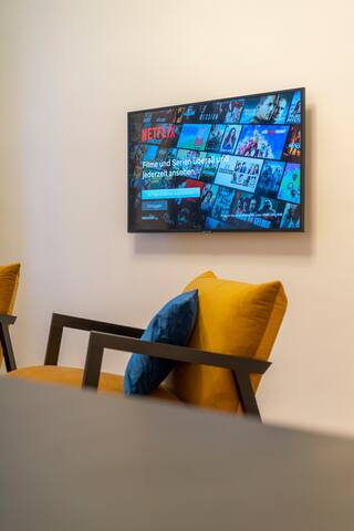 josef’s home | Maxi Apartment | near UNO, VIC gallery image 4