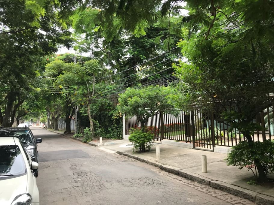 Quiet road