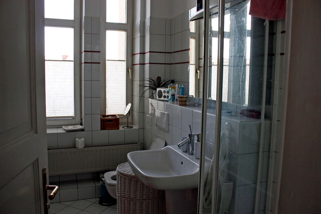 Glimpse in the bathroom