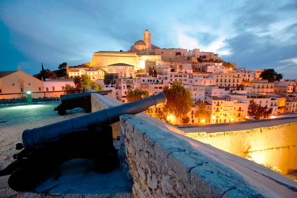 Dalt Vila