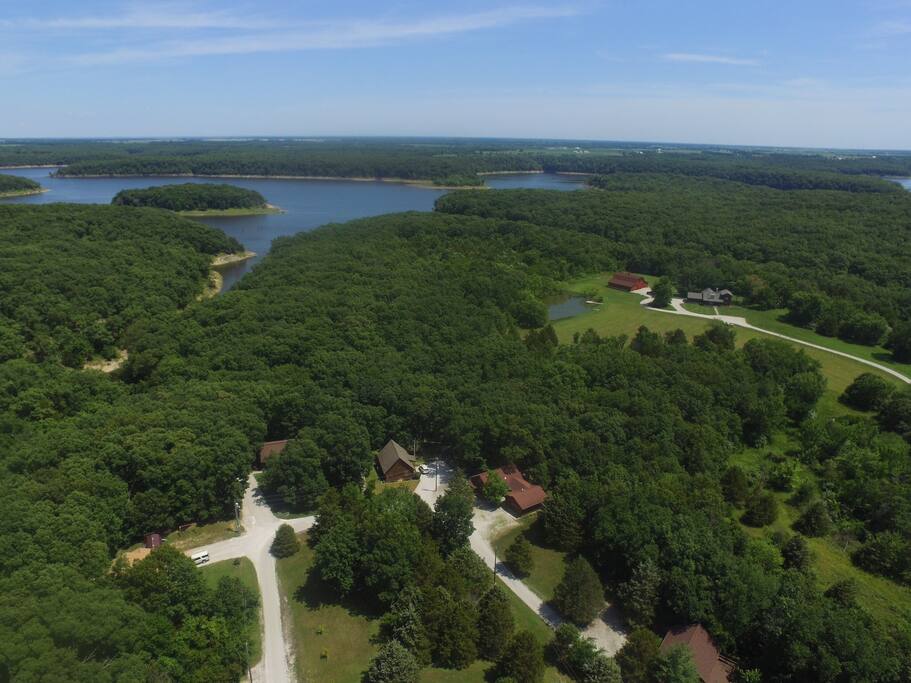 Birds eye view of the cabin