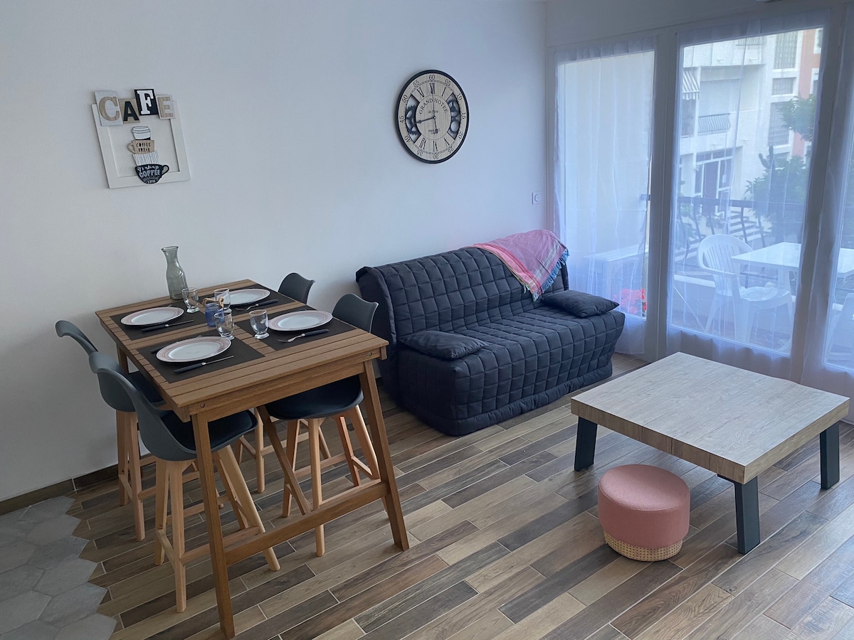 მისაღები ოთახი