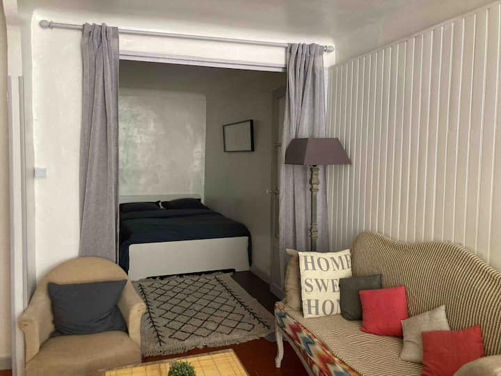 Beautiful apartment in the heart of AixenProvence Apartments for