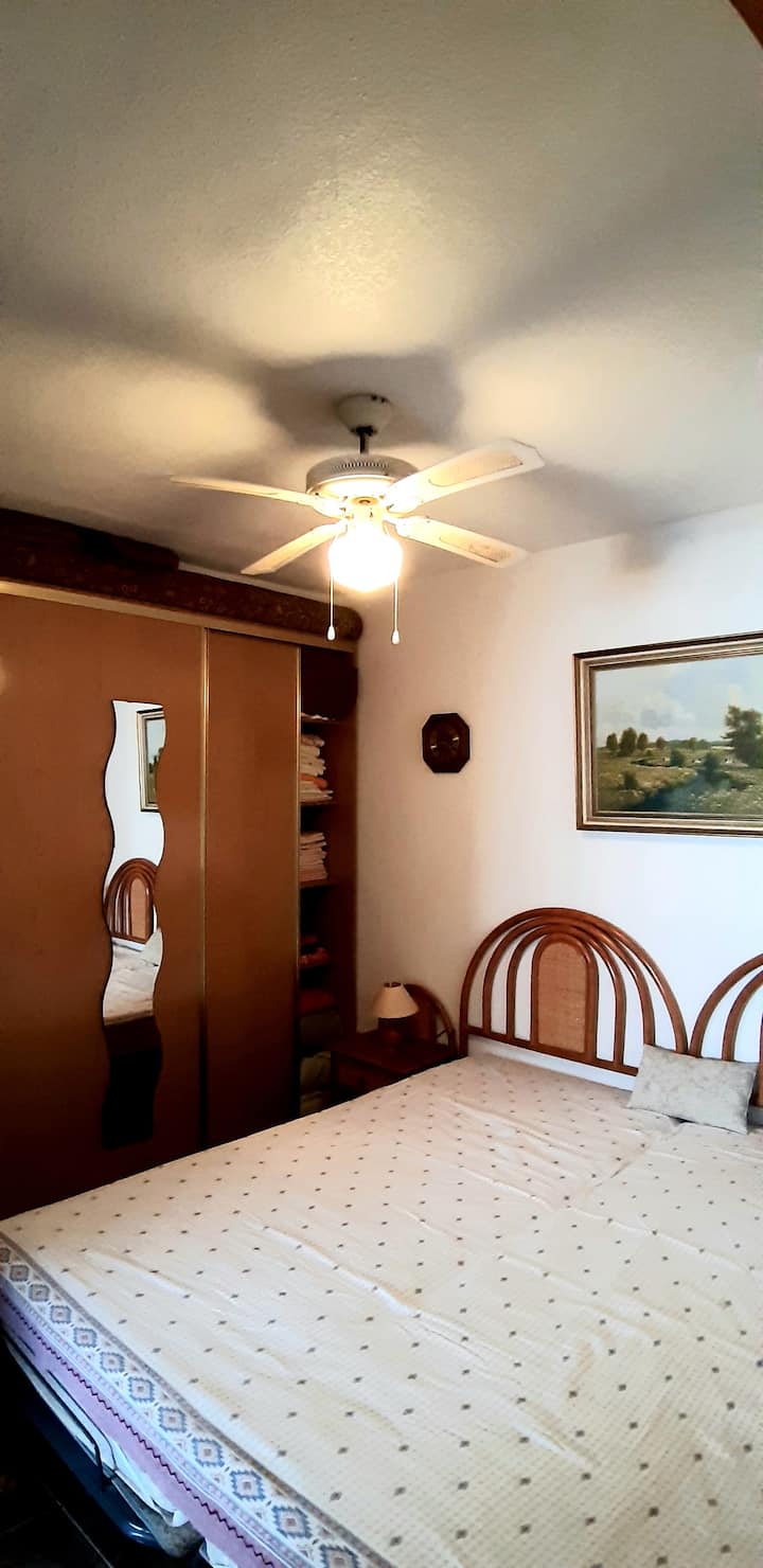 Double bed in the bedroom 