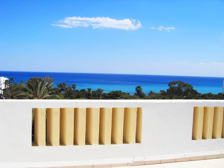 Azure studio in Hammamet with panoramic sea view