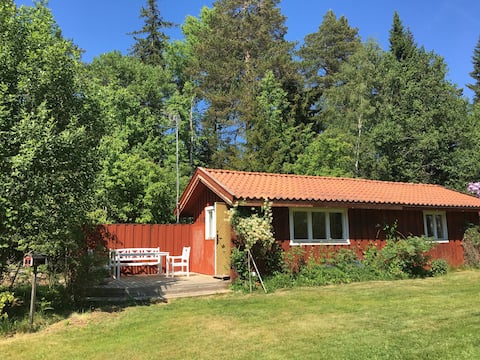 Eget hus på Väddö perto do mar, incluindo Wi-Fi