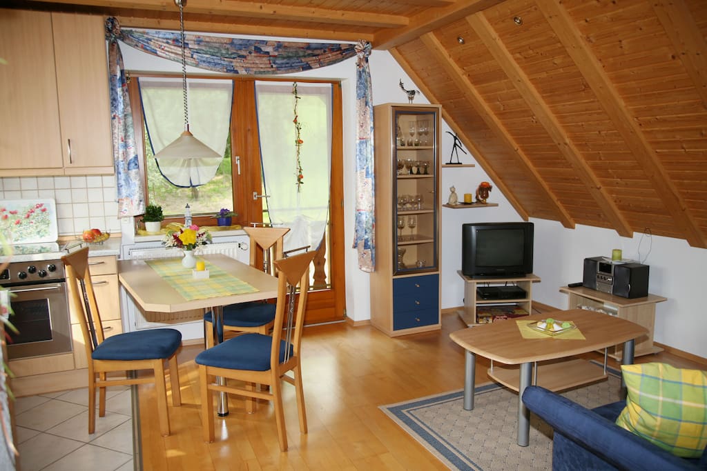 Wohnzimmer / living room