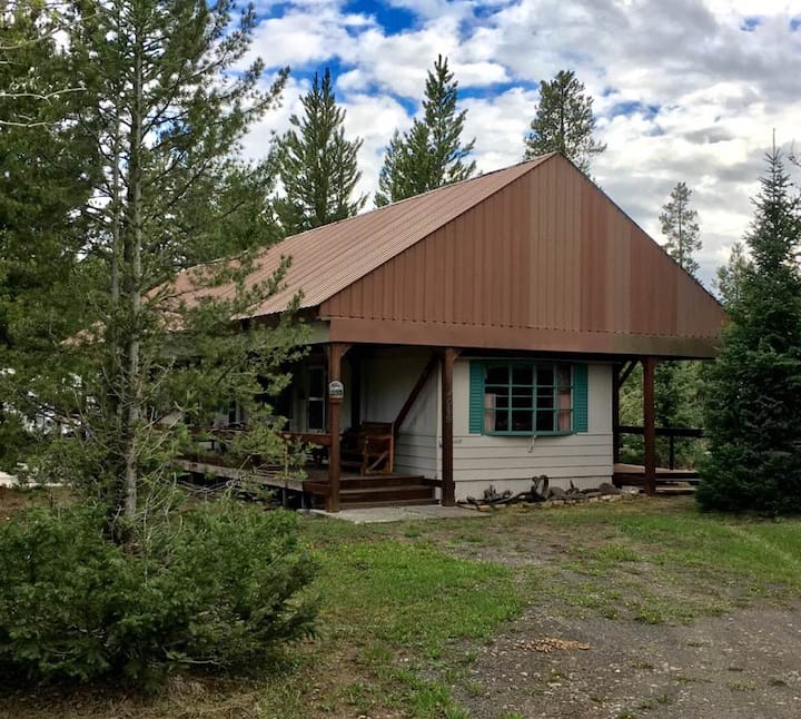 Island Park Cabins House and Cabin Rentals Airbnb