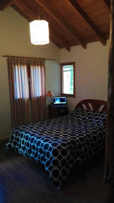 Habitación privada, espacio, luz y tranquilidad