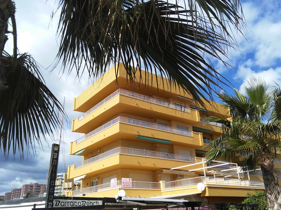 Exterior del edificio.