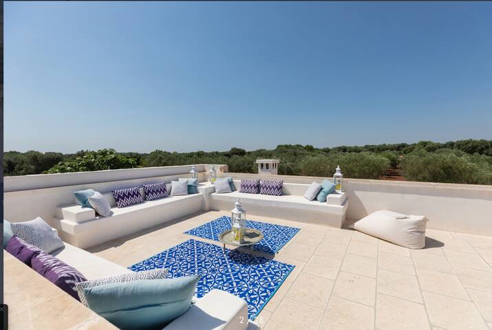 Trullo Jolly, near Ostuni with salt water pool. gallery image 4