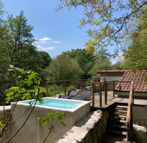 "Nordic Lodge" private pool and Nordic bath