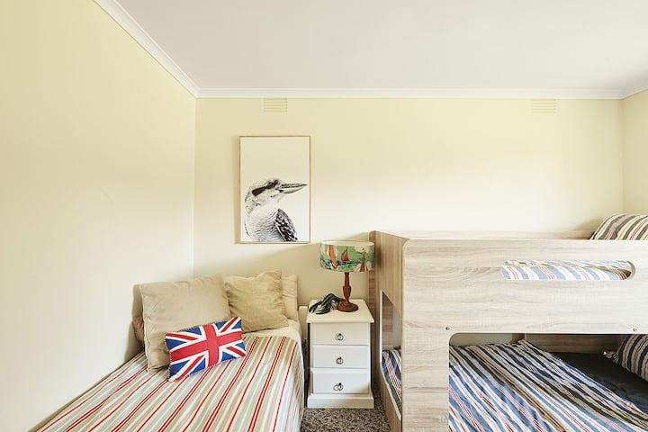 საძინებელი 4