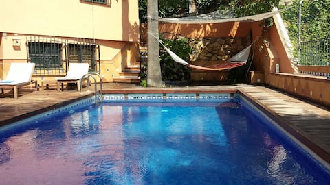 Top Airbnb: Luxury Villa with pool en El Candado