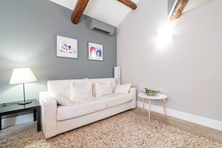 Ve.N.I.Ce. Cera San Marco Terrace gallery image 3