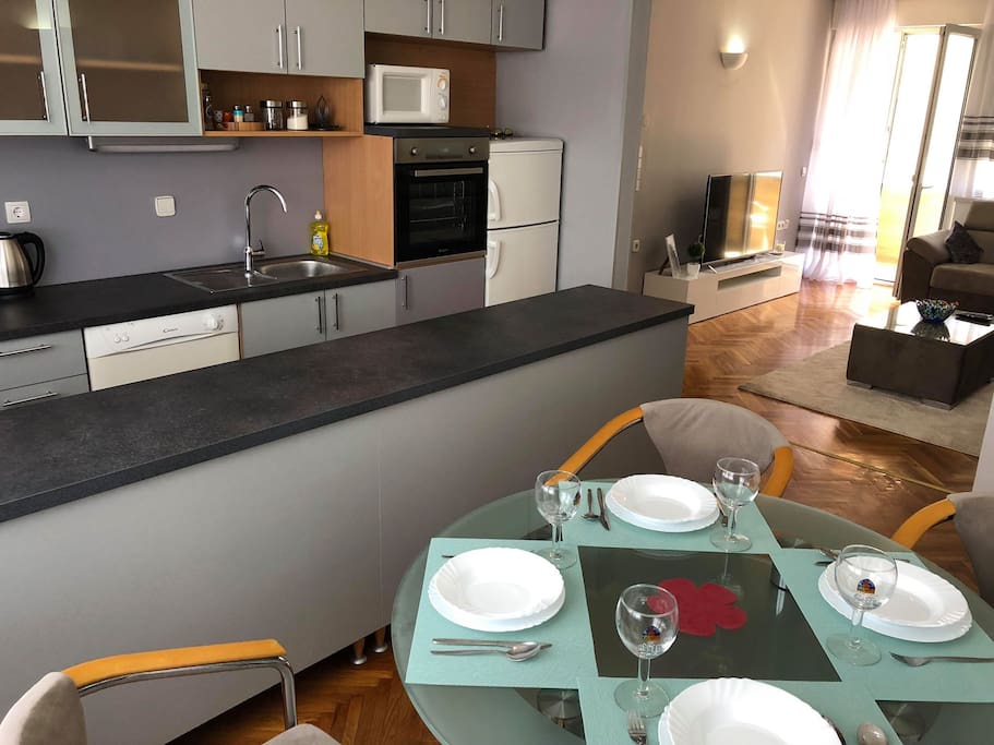 Kitchen/Dinning room