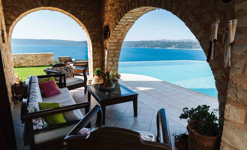 Villa Oniro, Your-Villa gallery image 3